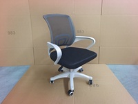 Chaise de bureau inclinable vers l'avant avec cadre blanc en tissu maillé, prix de gros Alibaba