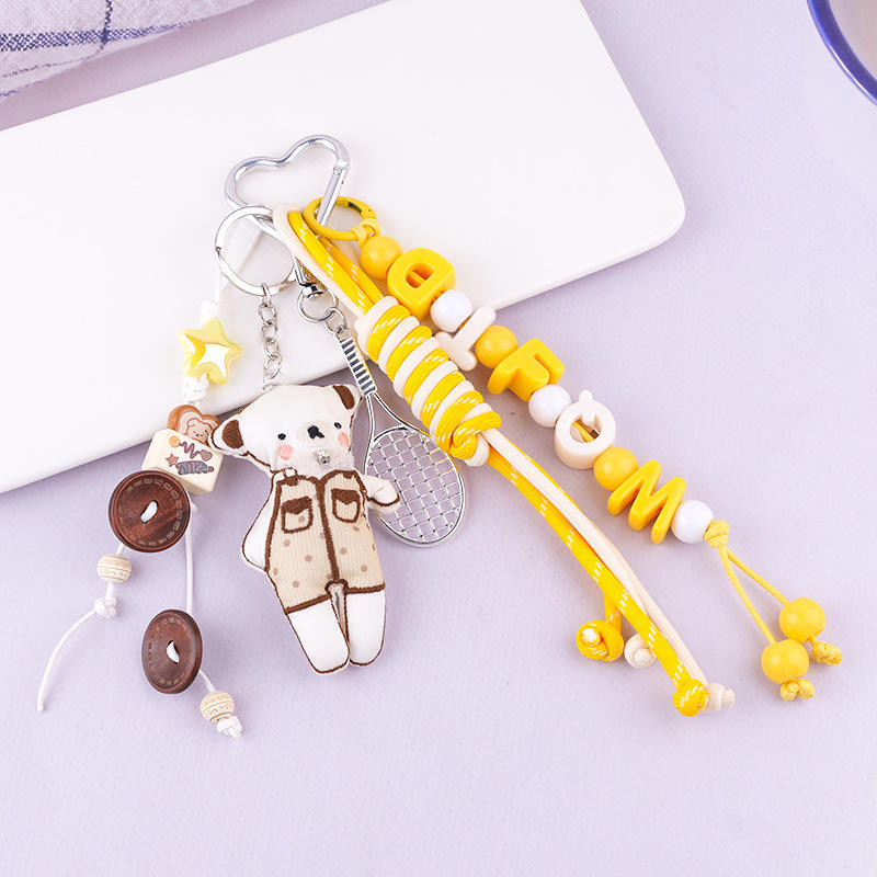 Q1853 - 1 letters random