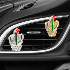 Ambientador de Coche con Diseño de <span class=keywords><strong>Cactus</strong></span>, Clip de Ventilación, Aroma Duradero, Sin Necesidad de Electricidad, Diseño Moderno, <span class=keywords><strong>Precio</strong></span> al por Mayor - Product Image 2
