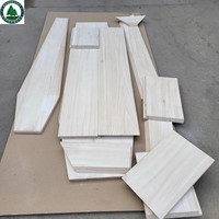 Nouveau style – Produits en bois massif du VIETNAM : Bois de teck scié/bois d'œuvre/bois dur, planches de paulownia collées sur le biais, en vente