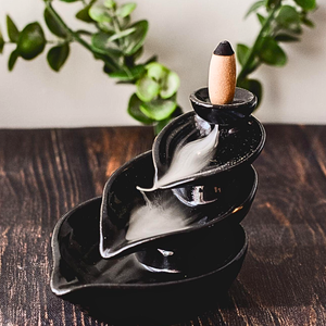 Cono de incienso sin perfume natural indio de 1,5 pulgadas más vendido con buena forma y buena absorción mientras sumerge la fragancia - Product Image 1