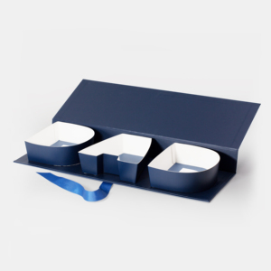 Cajas de Regalo de Lujo Azul Marino para el Día del Padre con Rosas y Flores para Papá - Product Image 3