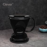 Clever Dripper Mr. Filtre à café en plastique noir trapézoïdal 500 ml, résistant à la chaleur, économique et pratique, pour les salons d'avion.