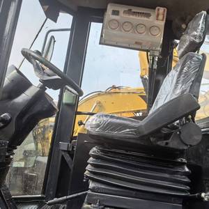 รถบดถนนแบบดรัมเดี่ยว Caterpillar CS-683E เครื่องยนต์ดีเซล สีเหลือง อุปกรณ์ก่อสร้าง - Product Image 6