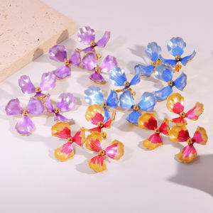 पाउडर महिला फैशन फूलों की बालियां स्टेनलेस स्टील 18k सोने की प्लेटेड बालियां रंगीन फूलों के गहने - Product Image 2