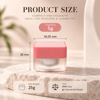 Pot carré en plastique 5g personnalisé OEM/OED avec couvercle pour baume, crème visage, vernis à ongles, cosmétiques et soins de la peau