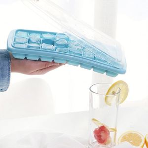 Moule à glaçons créatif en silicone, petit bac à glaçons tendance, moule à congélation rapide pour glaçons faits maison, usage domestique - Product Image 3