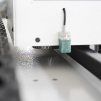 Machine de nesting CNC automatique JIYU CH1-12 avec changeur d'outils ATC pour le fraisage, le rainurage et la gravure de panneaux en bois