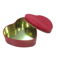 Boîte en étain personnalisée de qualité alimentaire en forme de cœur, emballage cadeau rouge vibrant pour chocolats, bonbons et gâteaux de la Saint-Valentin et de Noël