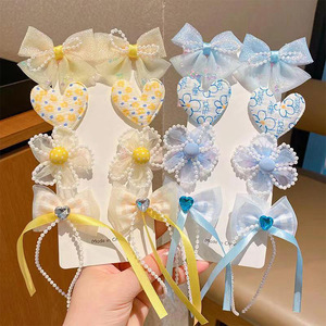 Set de Pinzas para el Cabello para Niñas de Estilo Dulce con Diseño Exquisito, Accesorios para el Cabello con Lazo de Perlas y Flores de Corazón en Colores Caramelo - Product Image 2