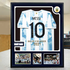 Cadres photo haut de gamme personnalisés en bois massif écologique pour maillots de sport, avec logo personnalisé et impression UV, à suspendre pour la décoration intérieure - Product Image 5