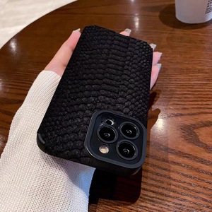 Funda de teléfono con escamas negras de estilo de <span class=keywords><strong>hombre</strong></span> a la moda para iPhone 12 13 Mini Funda trasera para iPhone 15 Pro Max 14 Plus 13 12 11 Pro Max Funda - Product Image 5