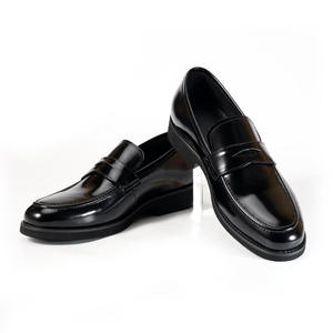 รองเท้าหนังแท้สีดำ ดีไซน์ใหม่ทันสมัย นุ่มสบาย สำหรับผู้ชาย หนังวัว หัวมน ทำมือ รองเท้าลำลองและรองเท้าอ็อกซ์ฟอร์ด - Product Image 2