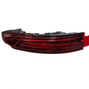 Luces Originales Aston Martin Rapide Extraídas de Fábrica, Luces de Freno en Buen Estado, <span class=keywords><strong>Segunda</strong></span> <span class=keywords><strong>Mano</strong></span>, Genuinas, Alta Calidad - Product Image 4