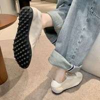 Chaussures d'entraînement rehaussantes vintage en cuir véritable color-block à lacets pour femme, nouveau style 2026, polyvalentes, amincissantes et souples
