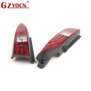 Luz Trasera Izquierda, Luz Antiniebla Trasera, Reflector con Lente Roja para <span class=keywords><strong>Peugeot</strong></span> <span class=keywords><strong>RIFTER</strong></span> (2018-2023) OE 9819427380 9820555280 Venta al por Mayor - Product Image 2