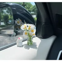 Ornement en résine parfumée aux fleurs pour console centrale de voiture - Lapin romantique et fantastique pour l'habitacle automobile