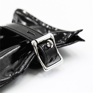 Manette Flirtare Giocattoli Ritenuta Bondage con Serratura di Cuoio Dell'unità di Elaborazione da Polso Polsini per Le Donne - Product Image 6