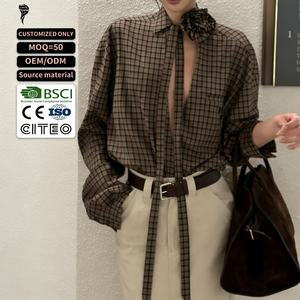 Nuevas Blusas Casuales de Lino para Mujer, Holgadas y Transpirables, Camisas de Manga Larga con Escote en V Profundo y Diseño a Cuadros - Product Image 1