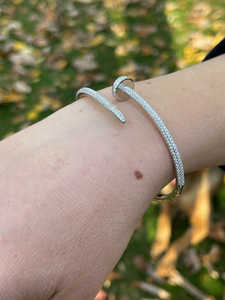 Nueva Pulsera de Eslabones con Dijes para Uñas, Unisex, con Cierre de Caja, Joyería de Boda de Moda, Venta al por Mayor, Estilo Hip Hop Lujoso, 3 CT Brillantes - Product Image 4