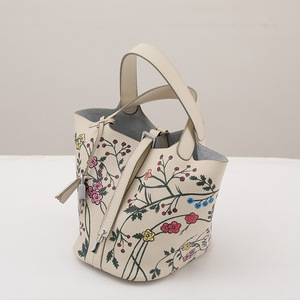 <span class=keywords><strong>Sac</strong></span> à main en cuir de vachette première couche peint, <span class=keywords><strong>sac</strong></span> pour femme, design de marque, <span class=keywords><strong>sac</strong></span> en cuir véritable, <span class=keywords><strong>sac</strong></span> seau en cuir véritable - Product Image 3
