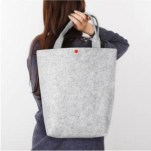 กระเป๋าโท้ทหนังสักหลาดและหนังเทียมสไตล์ใหม่กระเป๋าถือเกาหลีขายส่ง - Product Image 3