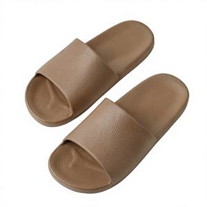 Pantuflas de <span class=keywords><strong>Pareja</strong></span> de Color Oscuro Premium para Verano, Minimalistas, Antideslizantes, de Suela Blanda, Cómodas para Uso en Interiores y Baños - Product Image 4