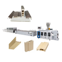 Bois Plastique WPC PVC Fenêtre Porte Persiennes Panneau Decking Plancher Profil Faisant La Machine D'extrusion