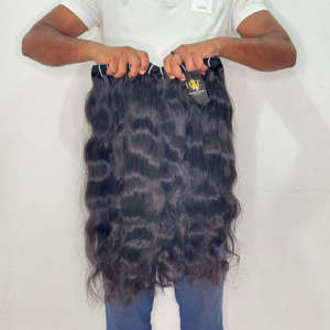 Fournisseurs de cheveux bruts du Cambodge, vente en gros de mèches de cheveux alignées dans le sens des cuticules, cheveux bruts indiens de temple, cheveux cambodgiens bouclés bruts - Product Image 2
