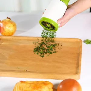 Kitchen Hand Roller Herb Spice Grinder Vegetable Dry Grated Coriander Chopper Cutter