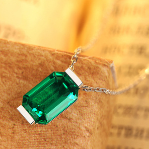 Collar con colgante de oro de 18K y esmeralda de Colombia para mujer, Gema de laboratorio, 9x6 - Product Image 3