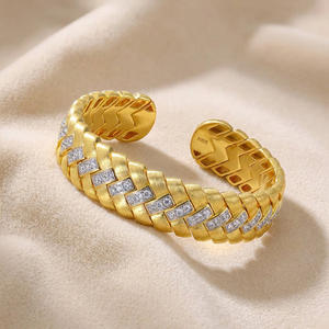 Pulsera de Lujo de Plata S925 al por Mayor, Brazalete Abierto Vintage con Diamantes Incrustados y Textura Cepillada Italiana para Mujer - Product Image 1