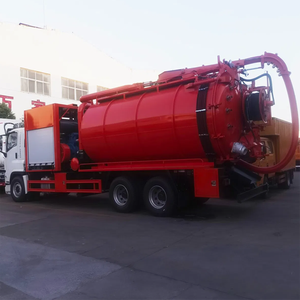 I Suzu 20 M3 Camion-citerne diesel à transmission manuelle Nettoyage et aspiration à haute pression pour les eaux usées industrielles des eaux usées domestiques - Product Image 5