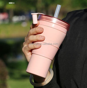 Tasses à café en silicone personnalisables, mignonnes et créatives, en caoutchouc souple, bouteille d'eau pliable pour le sport, isotherme grande capacité pour boissons chaudes/froides - Product Image 4