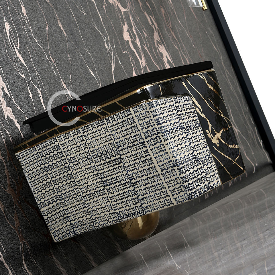 สีดำ &amp; สีทอง