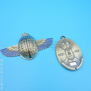 Pendentif Rétro en Métal en forme de Scarabée, en Alliage de Zinc, avec Design Magnétique Séparable, Breloque Insecte Thème, Accessoire Cadeau Unisexe - Product Image 2