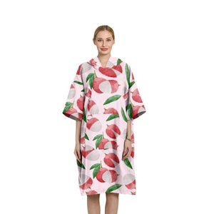 Sẵn Sàng Để Tàu Áo Thun Phong Cách Đầy Màu Sắc In Ấn Da Lộn Nhanh Khô Sợi Nhỏ Poncho Khăn Thay Đổi Áo Lướt Bãi Biển Poncho - Product Image 1