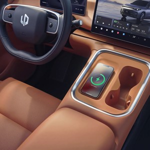 Leapmotor C16 en Existencia, SUV de 6 Plazas, Totalmente Eléctrico/Híbrido, Vehículo de Nueva Energía, Autonomía Extendida >700km, 200-250kW, en Oferta - Product Image 6