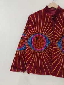 Veste Suzani en velours brodée à l'œil, style bohème, veste statement artisanale, veste Suzani en velours faite à la main avec motif œil - Product Image 3