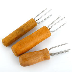 Extenseur de bâtonnets de moxa avec manche en bois et trident en acier inoxydable pour la thérapie de moxibustion XR6097 - Product Image 5