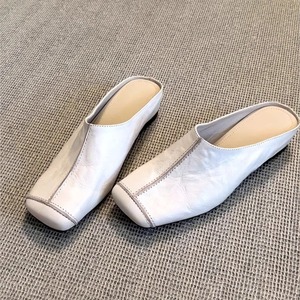 Nuevas Pantuflas Retro con Punta Cubierta, Sandalias Elevadas de Cuero Genuino, Estilo Francés, para Uso en Exteriores - Product Image 3