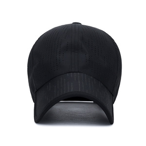 Cappellino da Baseball a Rapida Asciugatura con Taglio Laser, Traspirante e Leggero, per Corsa e Sport all'Aperto, Regolabile, Unisex - Product Image 3