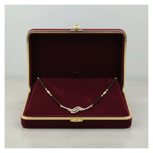 Pendentif minimaliste en perles et zircon, bijoux à porter au quotidien pour femmes, mangalsutra indien traditionnel, plaqué or, chaîne de perles noires - Product Image 2