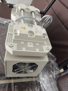 Bomba de Vacío de Diafragma Seca ULVAC DA-241SF - Product Image 3