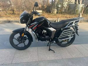 Motos d'occasion Haojue DK150 149cc Moteur TSR 8.3kW 11.4Nm 5 vitesses EFI <span class=keywords><strong>Moto</strong></span> à essence - Product Image 2
