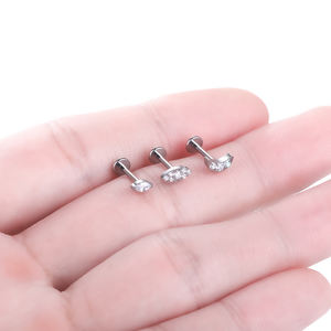 G23 titanio internamente roscado Luna CZ Labret Studs <span class=keywords><strong>labio</strong></span> <span class=keywords><strong>Piercing</strong></span> cartílago Tragus pendientes joyería superficie <span class=keywords><strong>Piercing</strong></span> - Product Image 4