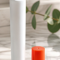 Flacon roll-on mince de 10 ml en plastique PP avec bille roulante en acier de 15 mm de diamètre et 113 mm de hauteur, flacon cosmétique pour huile essentielle et parfum