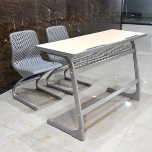 Ensemble complet de bureaux et chaises d'école, style moderne minimaliste pour étudiants - Product Image 1