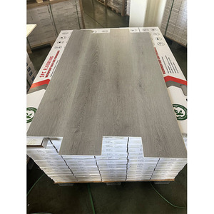 Diseño moderno Peel and Stick <span class=keywords><strong>Piso</strong></span> de plástico de lujo SPC Baldosa de vinilo Estilo <span class=keywords><strong>madera</strong></span> con pegamento impermeable hacia abajo Tablón - Product Image 1