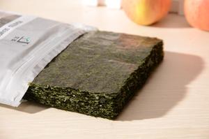 Bon prix, <span class=keywords><strong>chips</strong></span> de nori, <span class=keywords><strong>algues</strong></span> grillées, 50 pièces par sachet, collation de fruits et légumes - Product Image 2